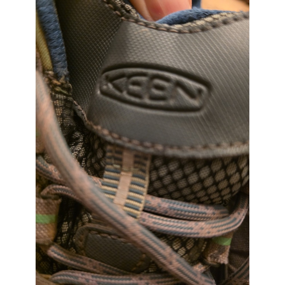 Keen Targhee 3 Gray Leather Low Top Hiking Shoes Sneakers Size 9.5 Mens. - Picture 14 of 16